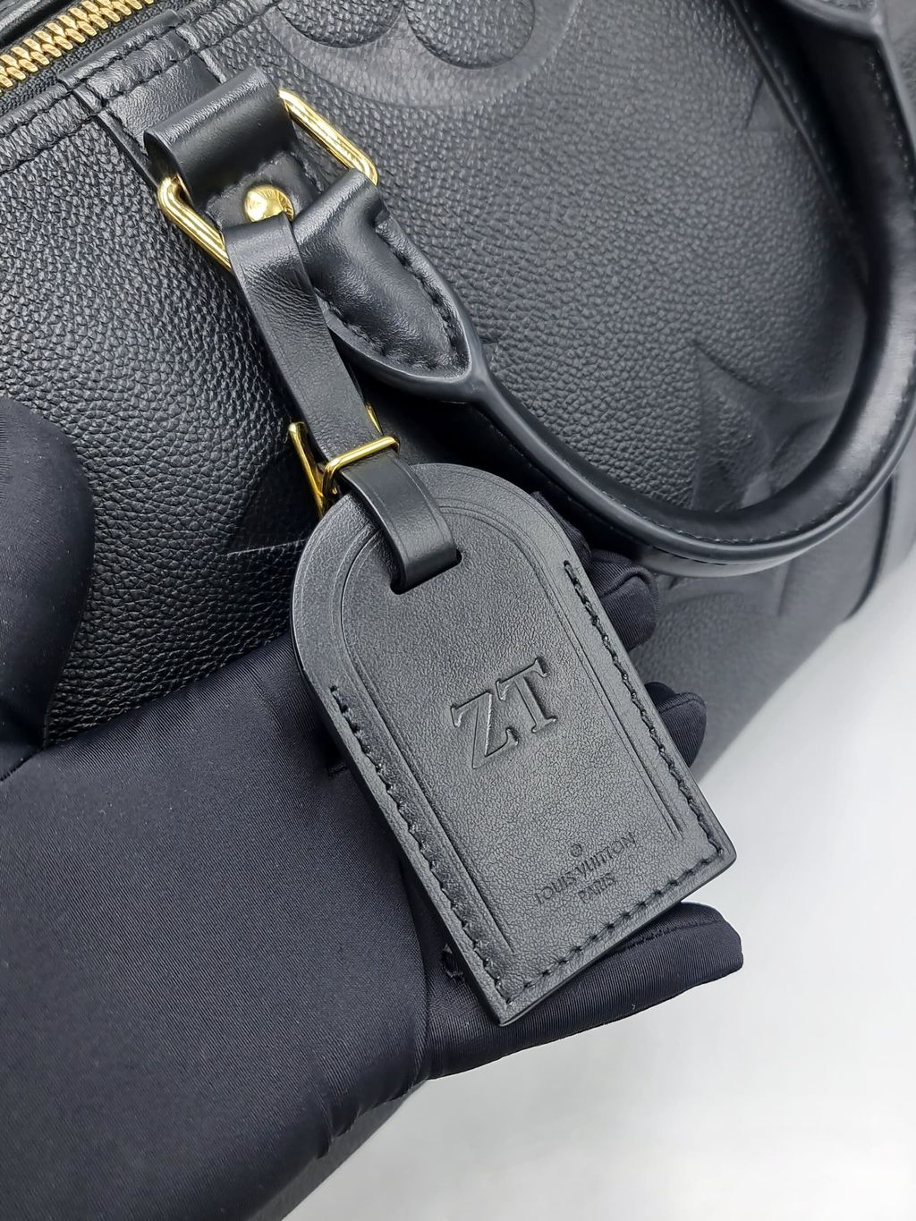 8d2bc30d-fe0c-40ad-908b-8dece594bc2f