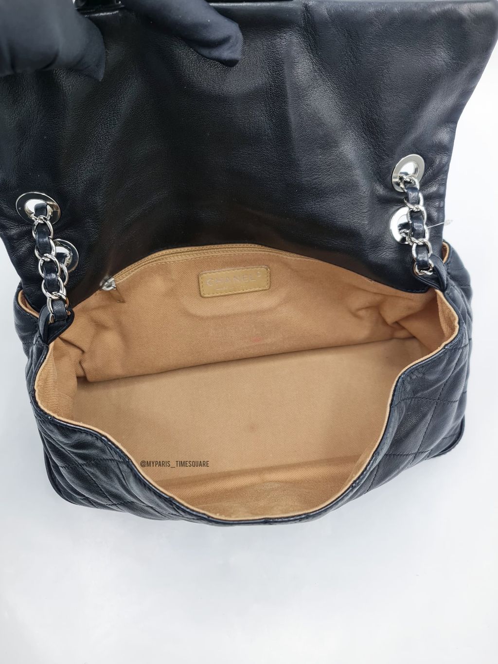 1a0b5371-4a59-437e-8fb2-c75958adccac