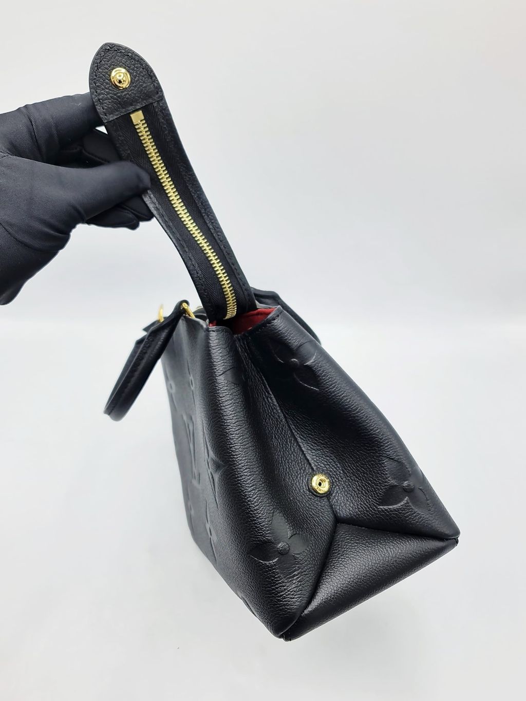 2418c825-7193-434c-8f92-210f9f575338