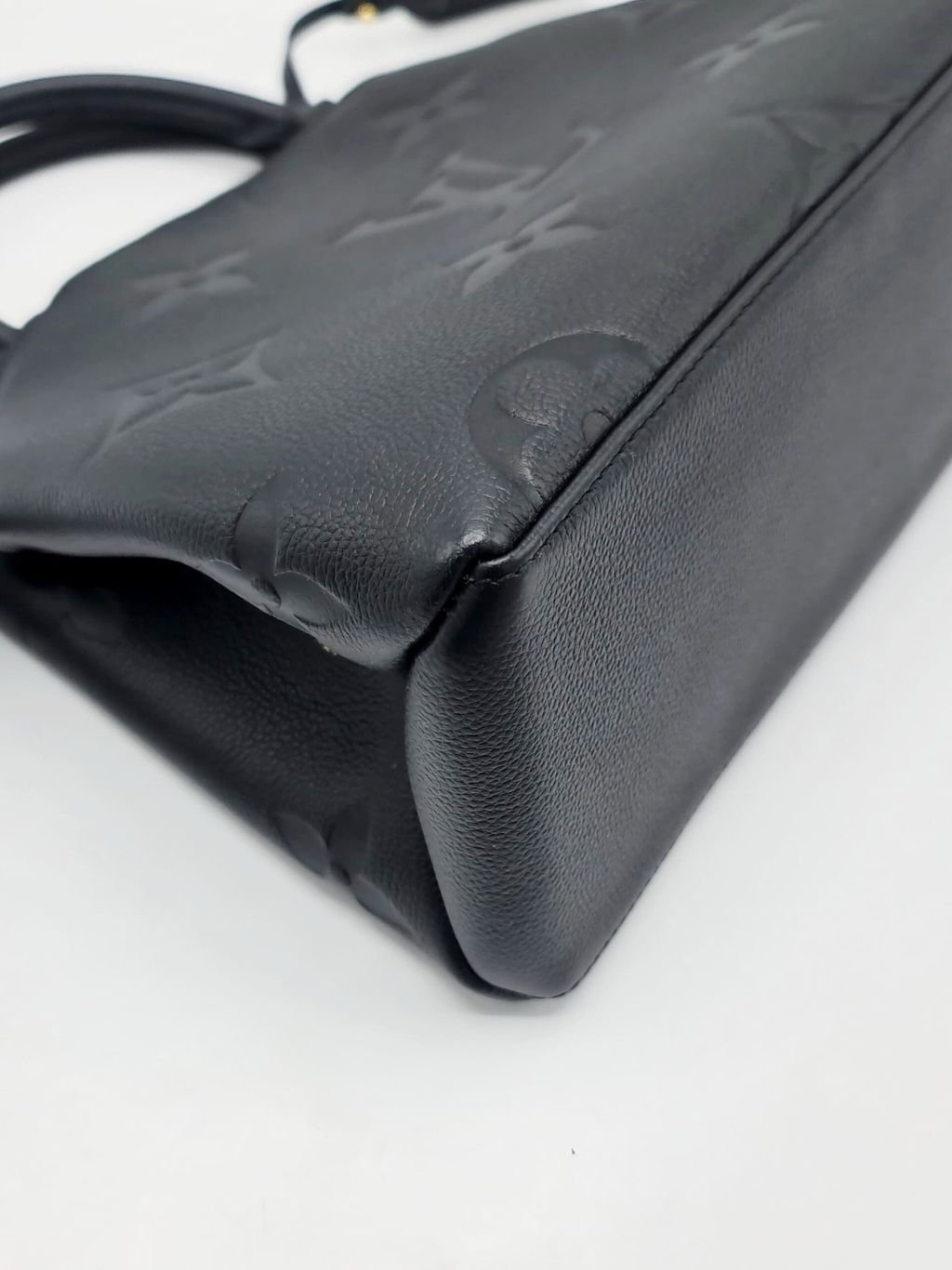 7693c21f-7e65-4b98-844f-1c8ad549c3fc