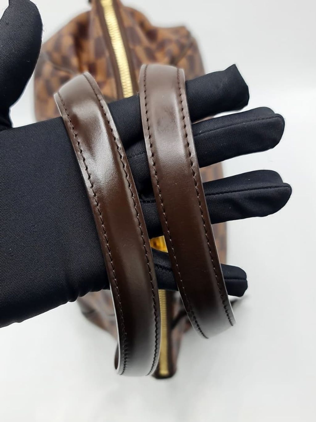 595256a8-c205-4d43-8cb5-9c50f9c7b55c