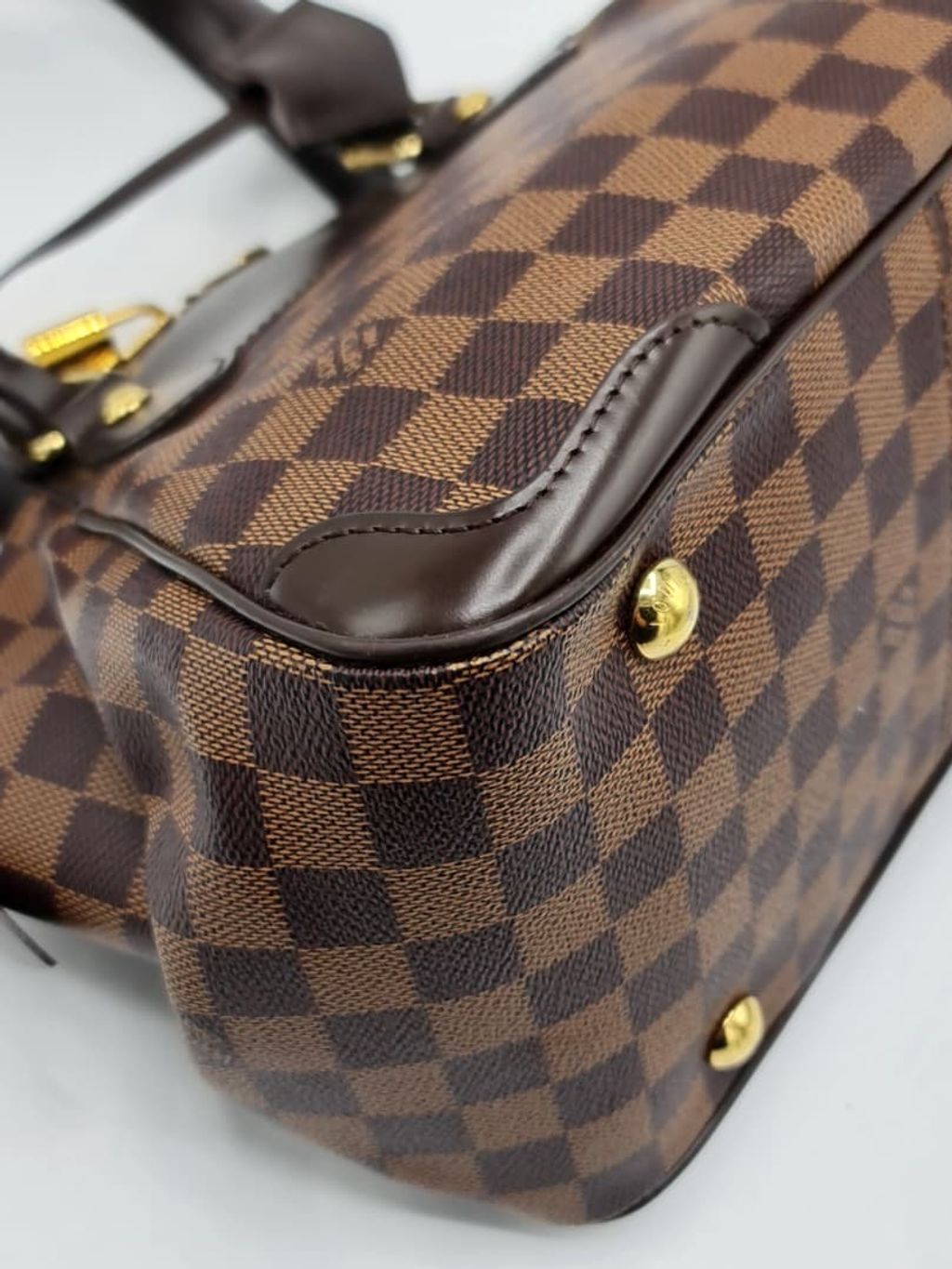 f9133cc4-b0c9-4cda-ae68-002d993bdf30