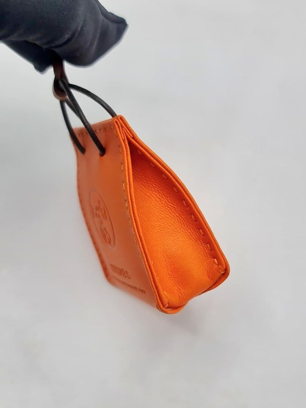 f304066e-1287-4f46-b050-c1b8e2e1ca2f