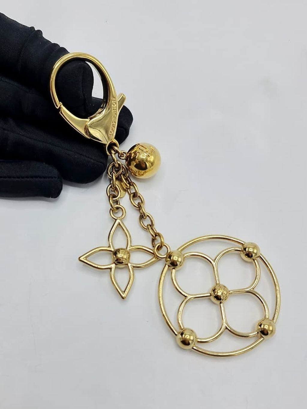 0b5011fd-2035-4d35-b4f7-50942fdfbd9f