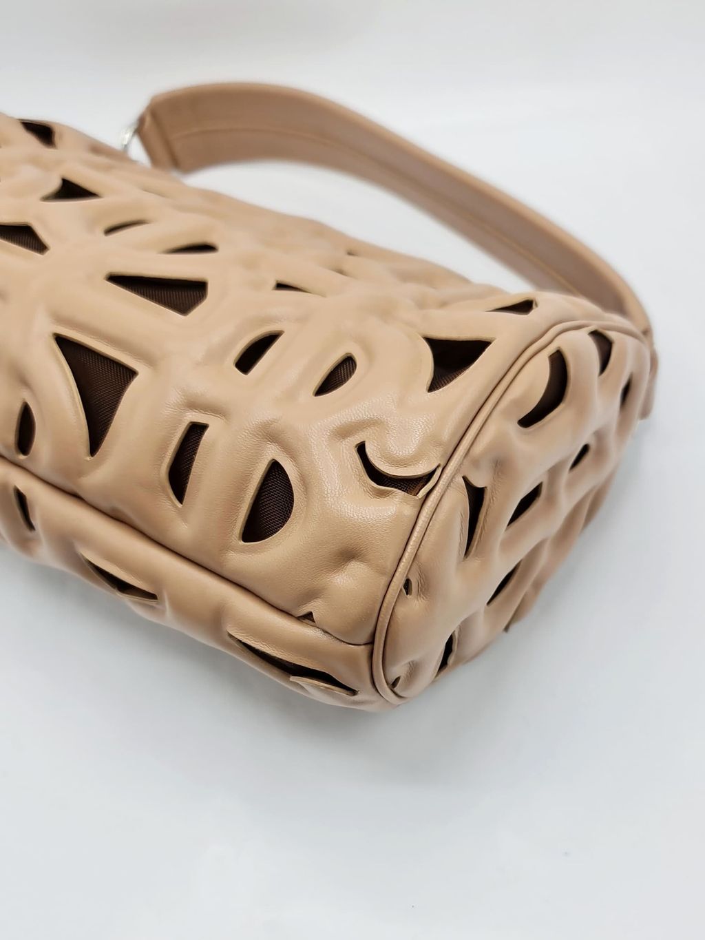 5e04e245-33d9-4121-ac60-387ea6bbd82d