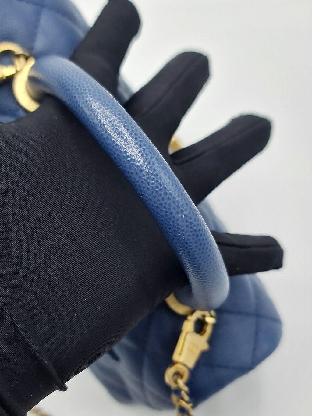 1a09e1d2-fdeb-4f49-b454-ea28e22e04a3