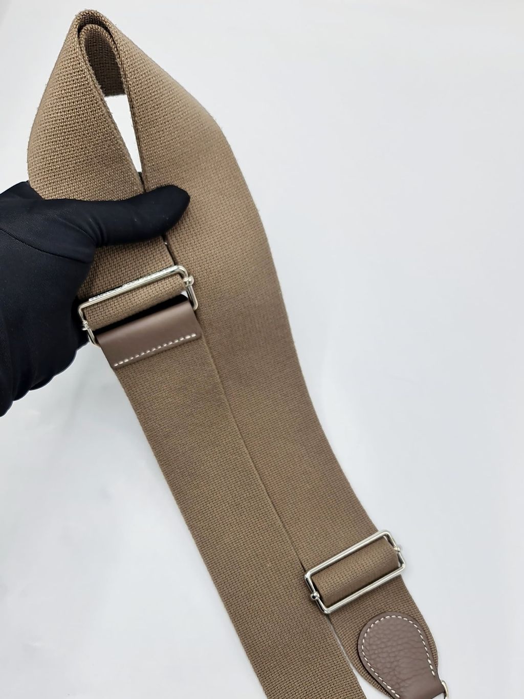 bbd2e377-a977-47b5-9d8f-29f0d4a5b8b5