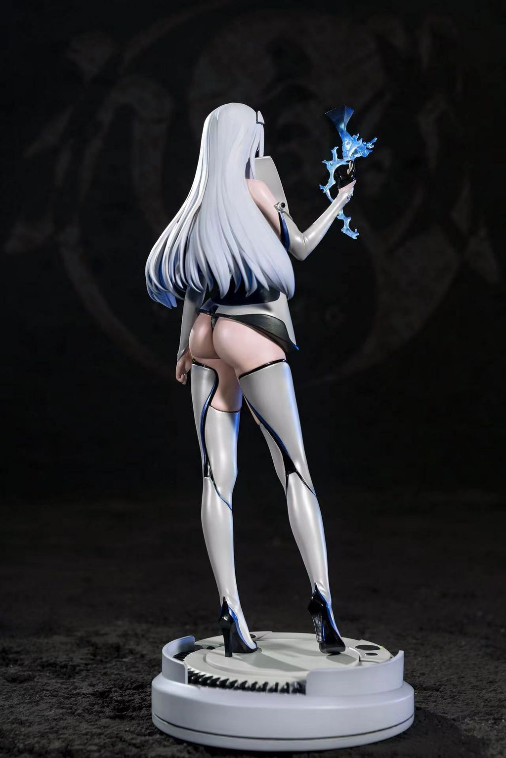 DA5FBCD0-AD61-437D-B86D-6ACAFD313A7C