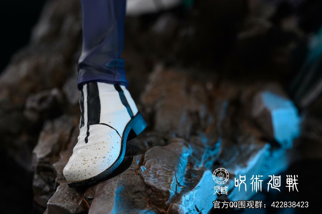 E4C85DAC-050F-4E4E-BEF8-255DF808FC43