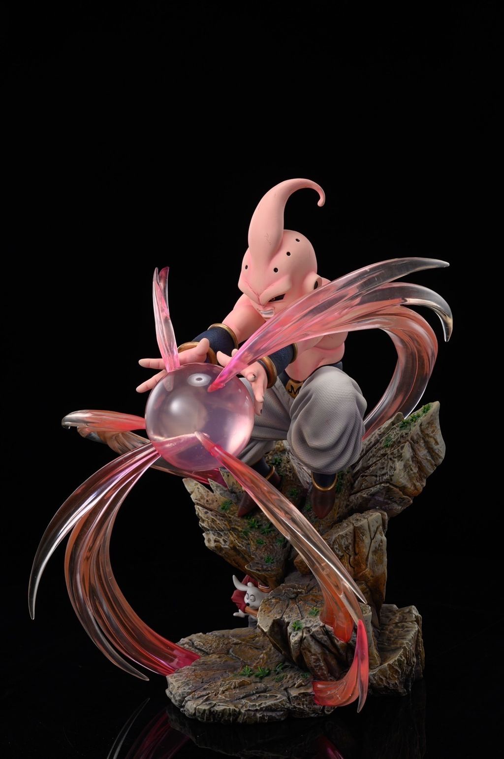 69929984-84BD-425F-8F60-16E944265689