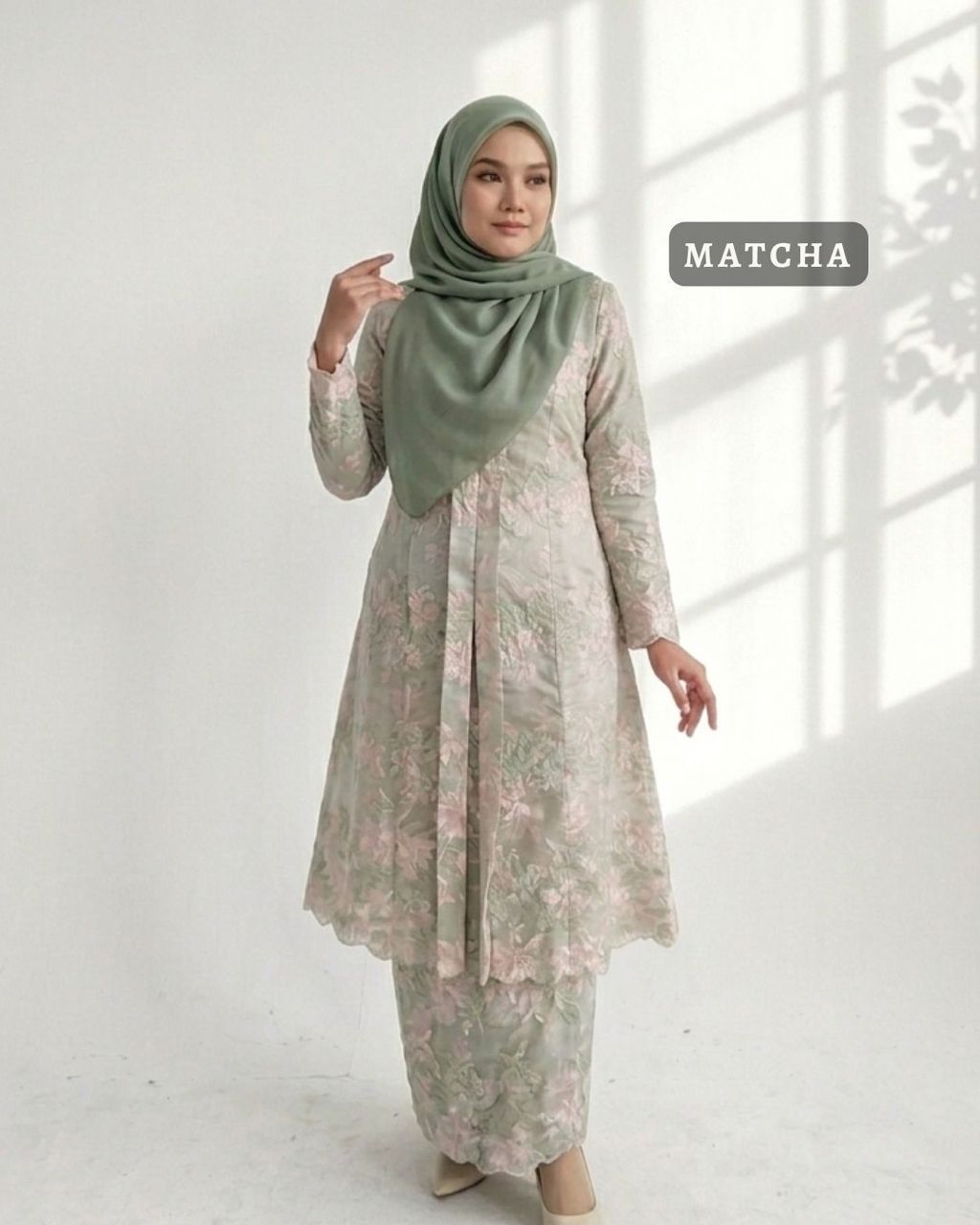 haura-wear-saffya-skirt-set-sulam-embroidery-pario-klasik-tradisional-mini kebaya-fabrik eyelet-raya-muslimah-long-sleeve-baju-skirt-kain-perempuan-baju-sepasang (31)