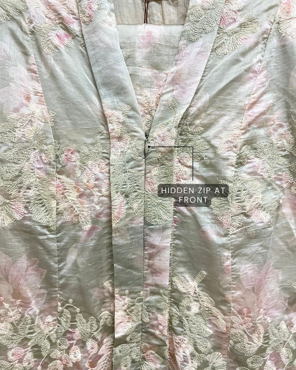 haura-wear-saffya-skirt-set-sulam-embroidery-pario-klasik-tradisional-mini kebaya-fabrik eyelet-raya-muslimah-long-sleeve-baju-skirt-kain-perempuan-baju-sepasang (35)