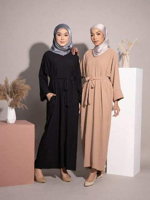 haura-wear-kaftan-dress-dress-labuh-dress-casual-casual-dress-dress-loose (3).jpg