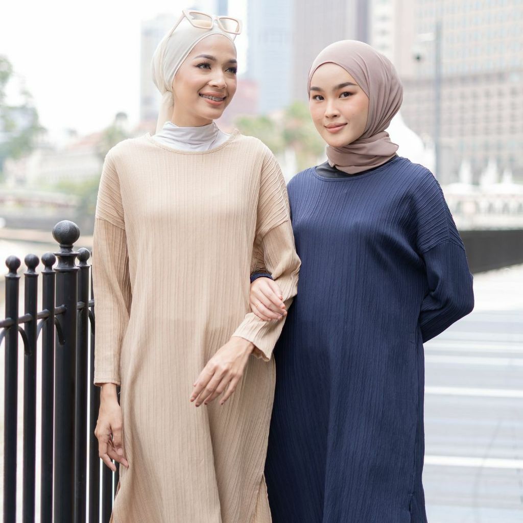 haura-wear-ferra-kaftan-midi-dress-blouse-shirt-long-sleeve-baju-muslimah-baju-perempuan-shirt-blouse-baju (4).jpg
