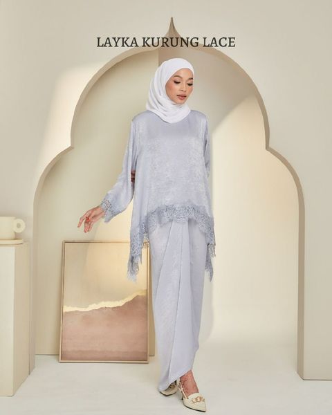 haura-wear-layka-kurung-kebaya-sulam-embroidery-pario-klasik-tradisional-mini kebaya-fabrik eyelet-raya-muslimah-long-sleeve-baju-skirt-kain-perempuan-baju-sepasang (2)