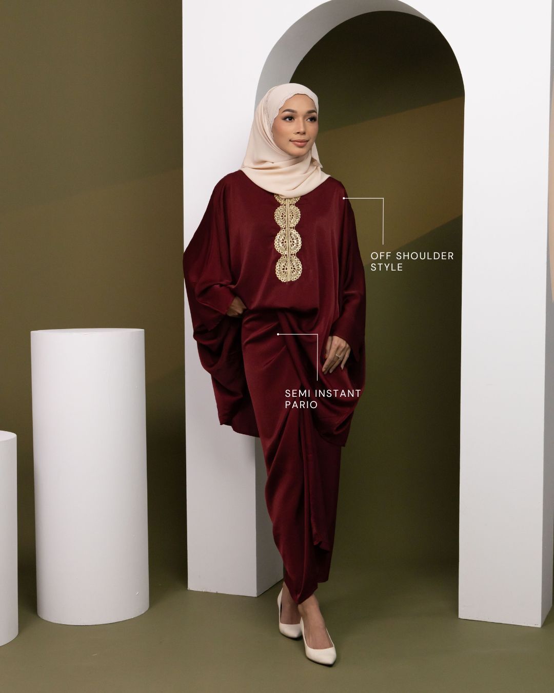 haura-wear-jeewa-kurung-kebaya-sulam-embroidery-pario-klasik-tradisional-mini kebaya-fabrik eyelet-raya-muslimah-long-sleeve-baju-skirt-kain-perempuan-baju-sepasang (10)