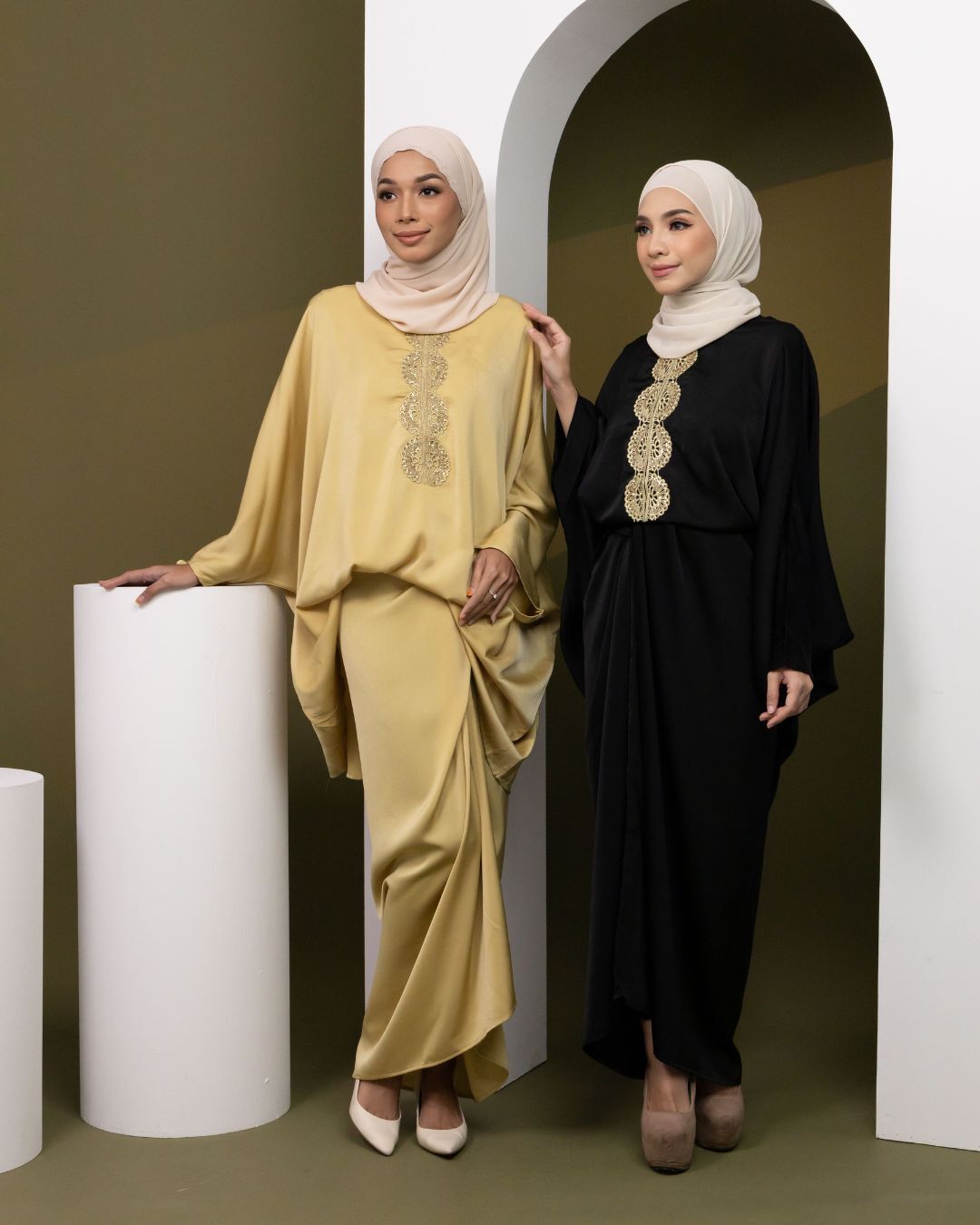 haura-wear-jeewa-kurung-kebaya-sulam-embroidery-pario-klasik-tradisional-mini kebaya-fabrik eyelet-raya-muslimah-long-sleeve-baju-skirt-kain-perempuan-baju-sepasang (23)
