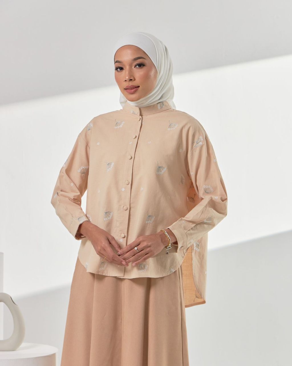 haura-wear-estelle-blouse-lengan panjang-kemeja labuh-baju labuh-tunic-kaftan-midi-dress-blouse-shirt-long-sleeve-baju-muslimah-baju-perempuan-shirt-blouse-baju (2)
