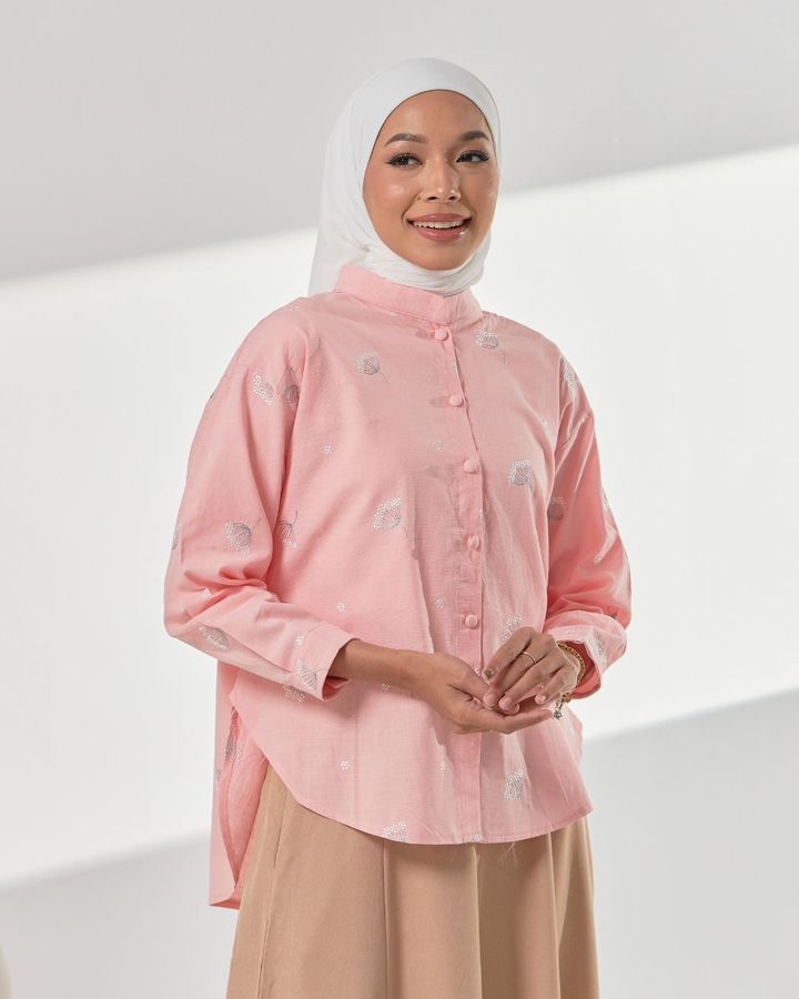 haura-wear-estelle-blouse-lengan panjang-kemeja labuh-baju labuh-tunic-kaftan-midi-dress-blouse-shirt-long-sleeve-baju-muslimah-baju-perempuan-shirt-blouse-baju (5)