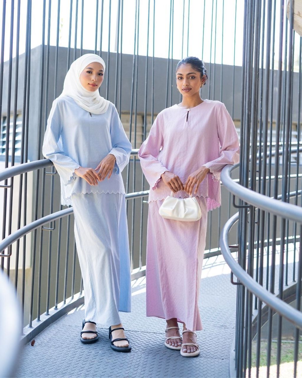 haura-wear-nadha-skirt-set-sulam-embroidery-pario-klasik-tradisional-mini kebaya-fabrik eyelet-raya-muslimah-long-sleeve-baju-skirt-kain-perempuan-baju-sepasang (17)
