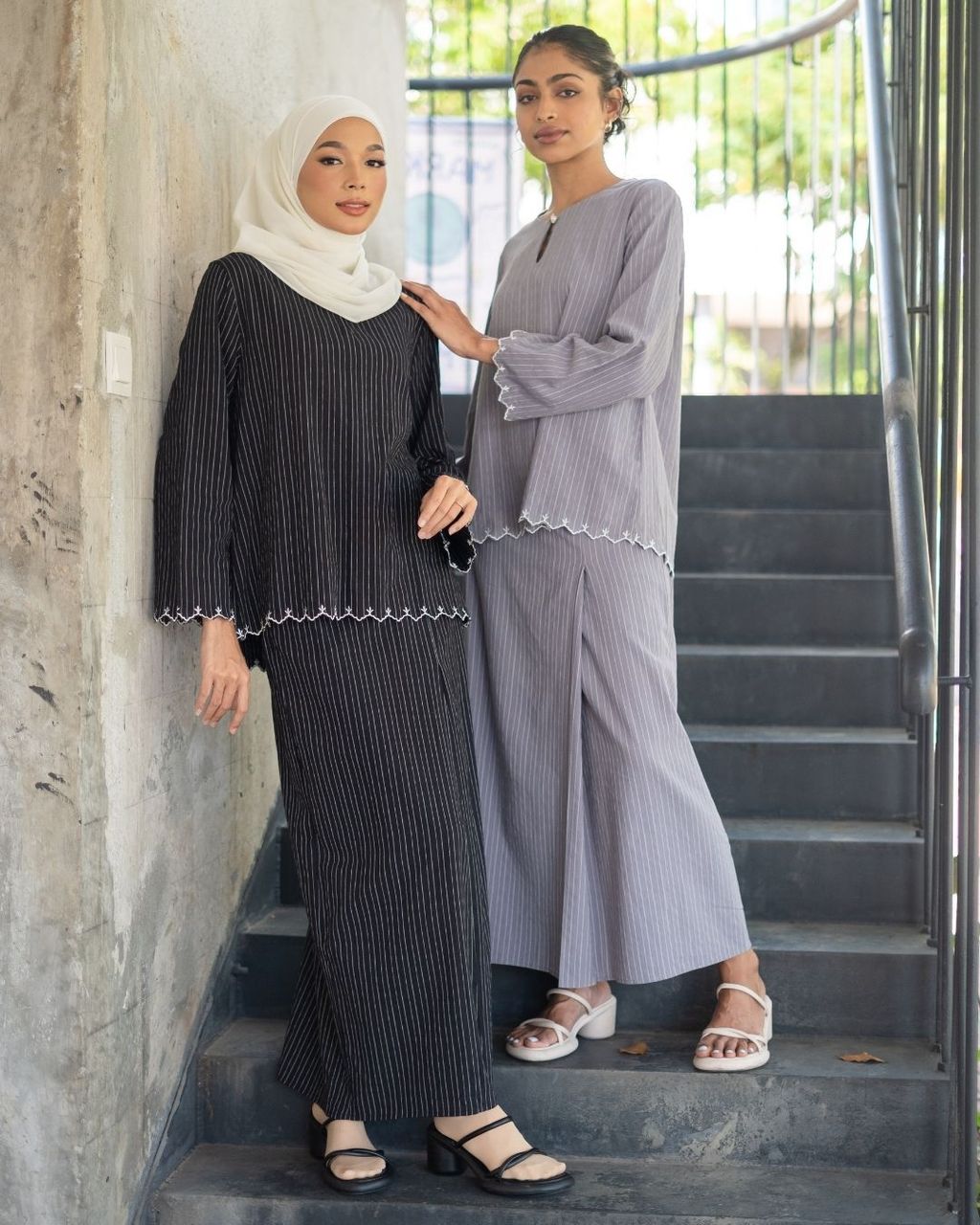haura-wear-nadha-skirt-set-sulam-embroidery-pario-klasik-tradisional-mini kebaya-fabrik eyelet-raya-muslimah-long-sleeve-baju-skirt-kain-perempuan-baju-sepasang (15)