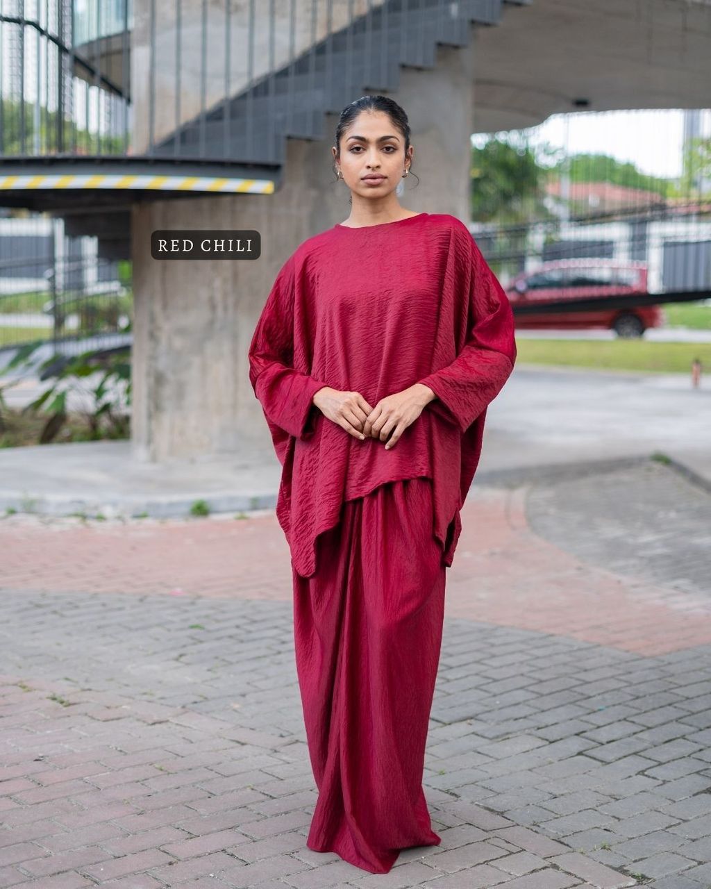 haura-wear-indah-skirt-set-sulam-embroidery-pario-klasik-tradisional-mini kebaya-fabrik eyelet-raya-muslimah-long-sleeve-baju-skirt-kain-perempuan-baju-sepasang (5)
