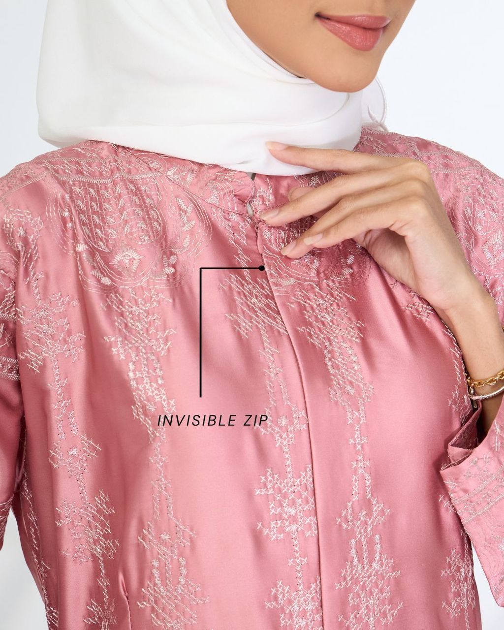 haura-wear-malikha-skirt-set-sulam-embroidery-pario-klasik-tradisional-mini kebaya-fabrik eyelet-raya-muslimah-long-sleeve-baju-skirt-kain-perempuan-baju-sepasang (18)