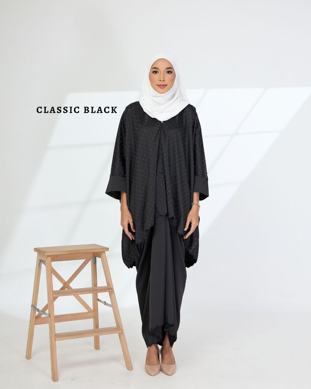 haura-wear-hawwa-skirt-set-sulam-embroidery-pario-klasik-tradisional-mini kebaya-fabrik eyelet-raya-muslimah-long-sleeve-baju-skirt-kain-perempuan-baju-sepasang (23)