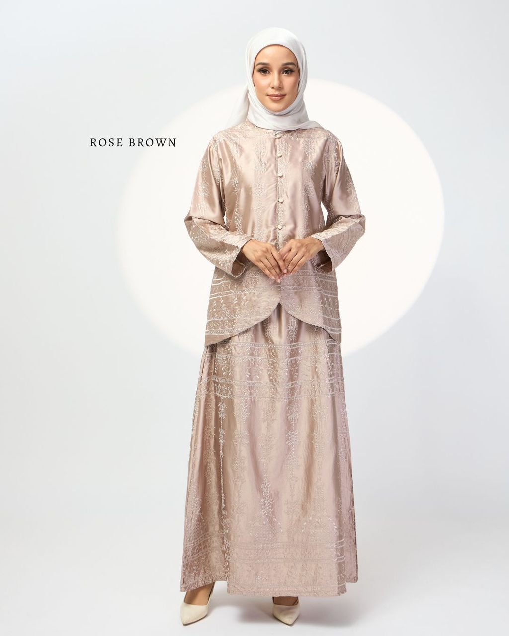 haura-wear-mikayla-skirt-set-sulam-embroidery-pario-klasik-tradisional-mini kebaya-fabrik eyelet-raya-muslimah-long-sleeve-baju-skirt-kain-perempuan-baju-sepasang (32)