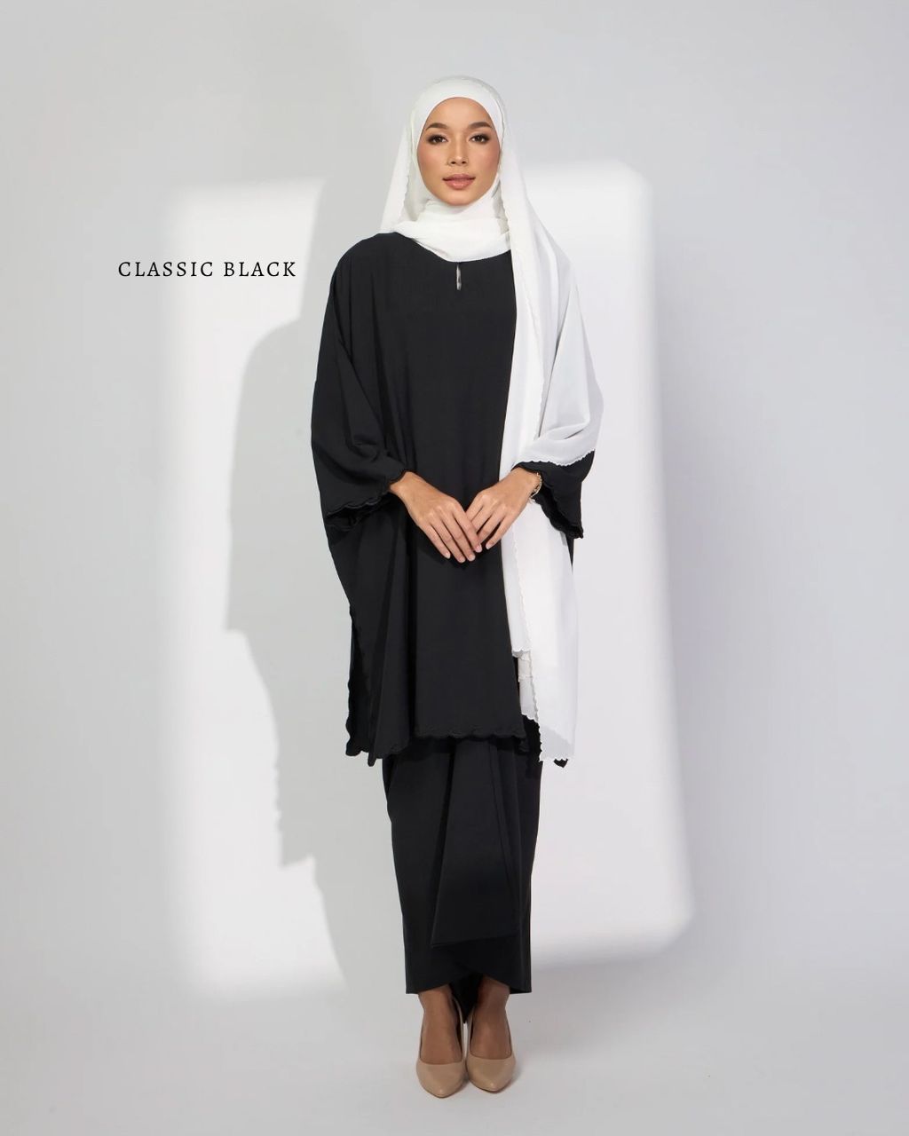 haura-wear-eidra-skirt-set-sulam-embroidery-pario-klasik-tradisional-mini kebaya-fabrik eyelet-raya-muslimah-long-sleeve-baju-skirt-kain-perempuan-baju-sepasang (1)