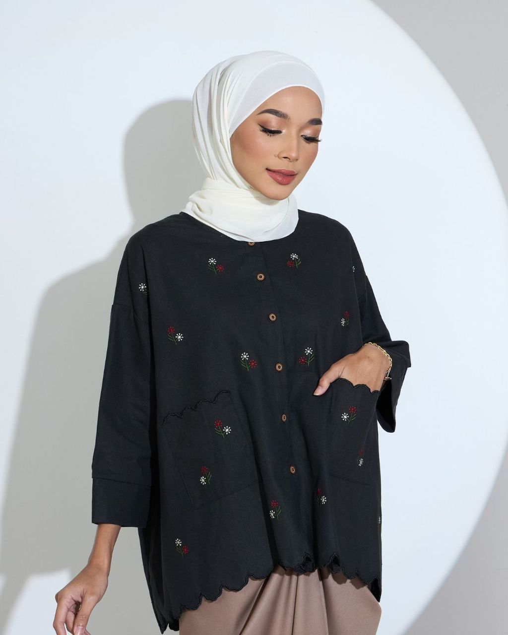 haura-wear-leia-blouse-lengan panjang-kemeja labuh-baju labuh-tunic-kaftan-midi-dress-blouse-shirt-long-sleeve-baju-muslimah-baju-perempuan-shirt-blouse-baju (8)