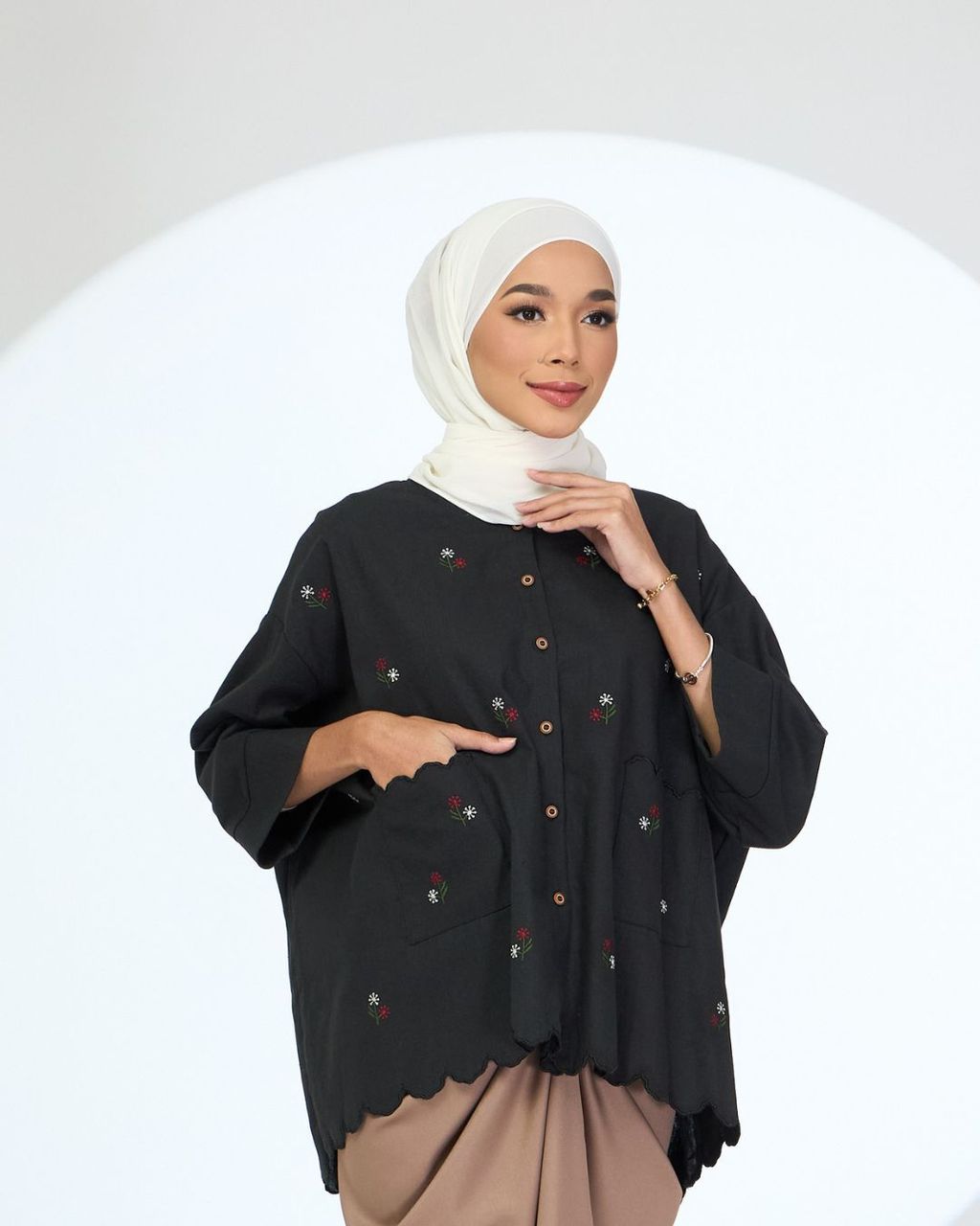 haura-wear-leia-blouse-lengan panjang-kemeja labuh-baju labuh-tunic-kaftan-midi-dress-blouse-shirt-long-sleeve-baju-muslimah-baju-perempuan-shirt-blouse-baju (6)
