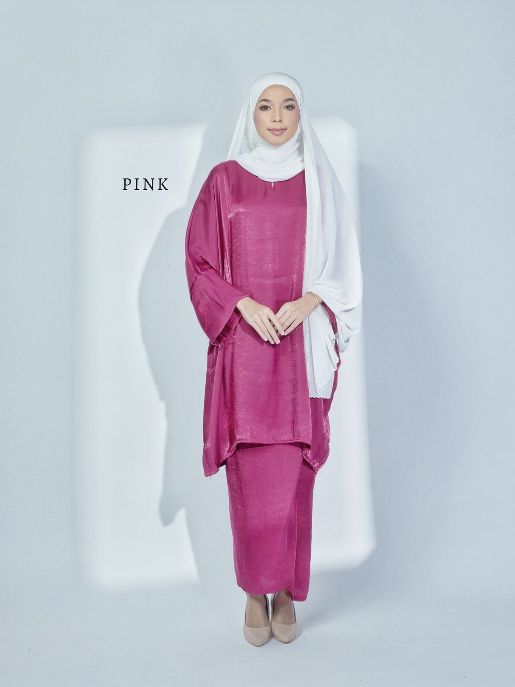 haura-wear-dewi-skirt-set-sulam-embroidery-pario-klasik-tradisional-mini kebaya-fabrik eyelet-raya-muslimah-long-sleeve-baju-skirt-kain-perempuan-baju-sepasang (15)
