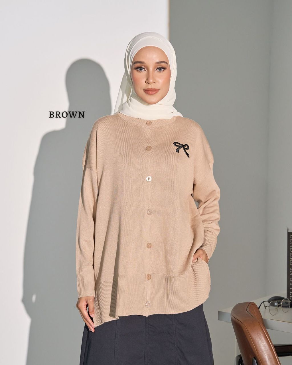 haura-wear-eilish-blouse-lengan panjang-kemeja labuh-baju labuh-tunic-kaftan-midi-dress-blouse-shirt-long-sleeve-baju-muslimah-baju-perempuan-shirt-blouse-baju (5)