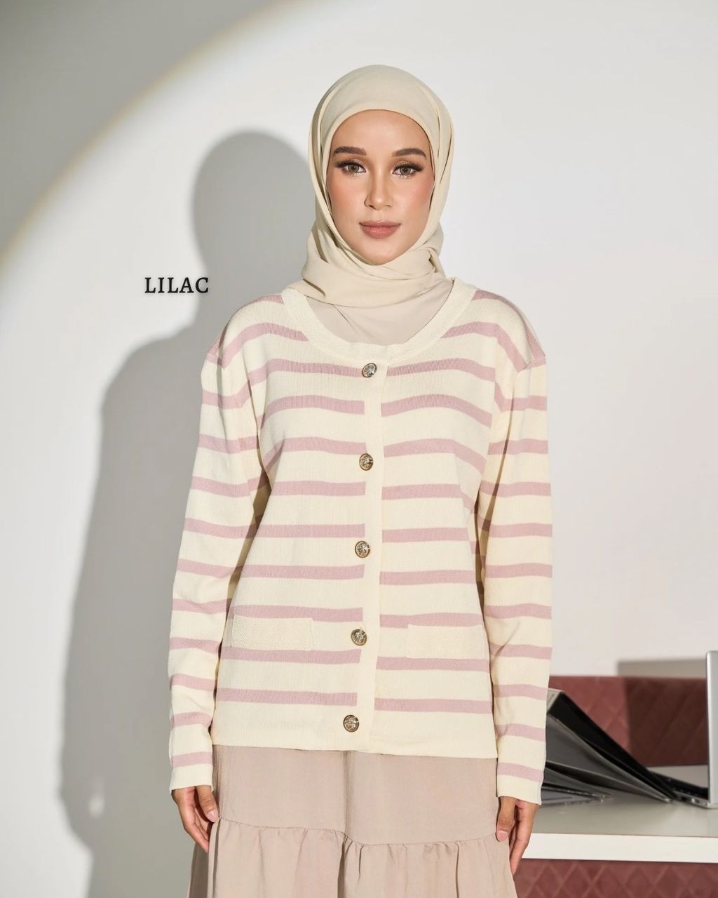 haura-wear-clarke-blouse-lengan panjang-kemeja labuh-baju labuh-tunic-kaftan-midi-dress-blouse-shirt-long-sleeve-baju-muslimah-baju-perempuan-shirt-blouse-baju (1)