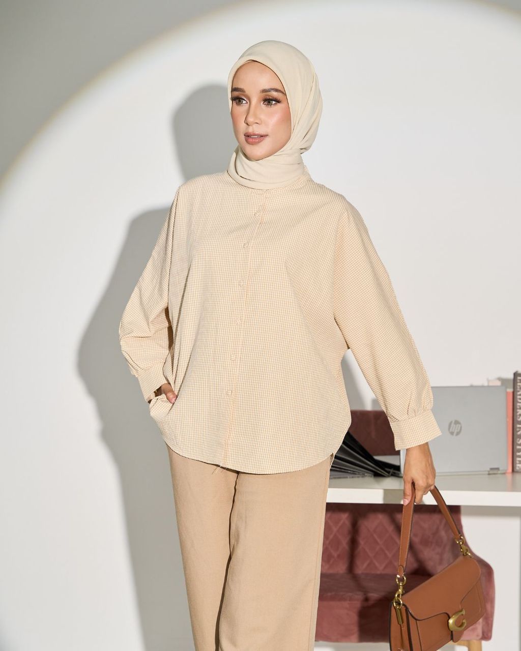 haura-wear-janet-blouse-lengan panjang-kemeja labuh-baju labuh-tunic-kaftan-midi-dress-blouse-shirt-long-sleeve-baju-muslimah-baju-perempuan-shirt-blouse-baju (8)