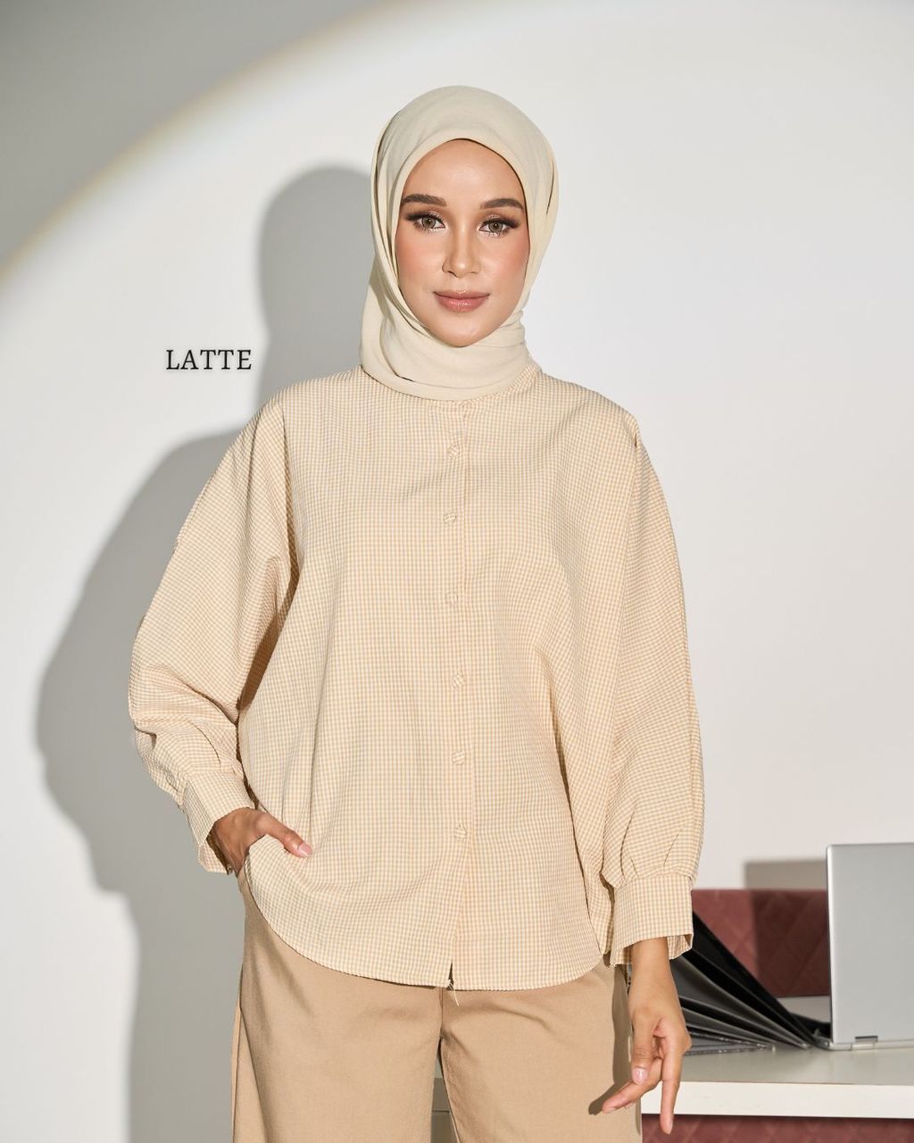 haura-wear-janet-blouse-lengan panjang-kemeja labuh-baju labuh-tunic-kaftan-midi-dress-blouse-shirt-long-sleeve-baju-muslimah-baju-perempuan-shirt-blouse-baju (6)