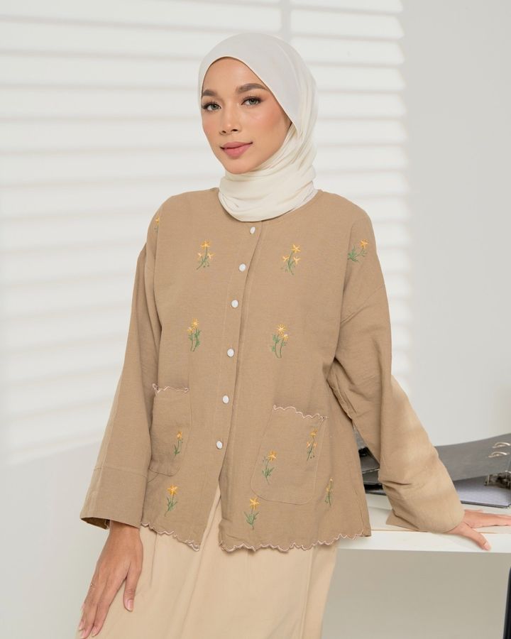 haura-wear-brinee-blouse-lengan panjang-kemeja labuh-baju labuh-tunic-kaftan-midi-dress-blouse-shirt-long-sleeve-baju-muslimah-baju-perempuan-shirt-blouse-baju (6)