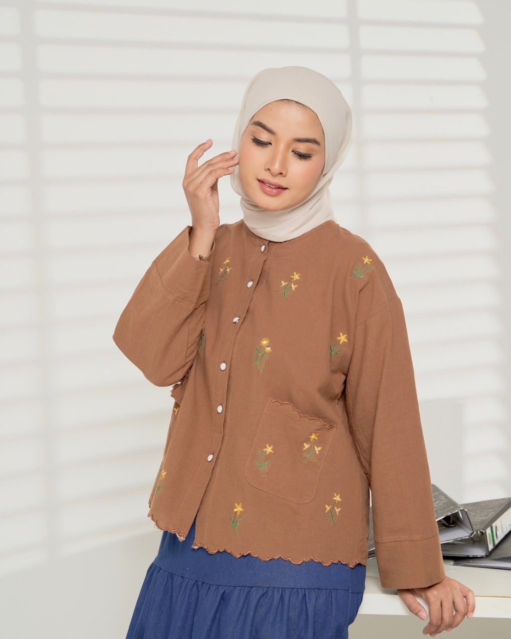 haura-wear-brinee-blouse-lengan panjang-kemeja labuh-baju labuh-tunic-kaftan-midi-dress-blouse-shirt-long-sleeve-baju-muslimah-baju-perempuan-shirt-blouse-baju (10)