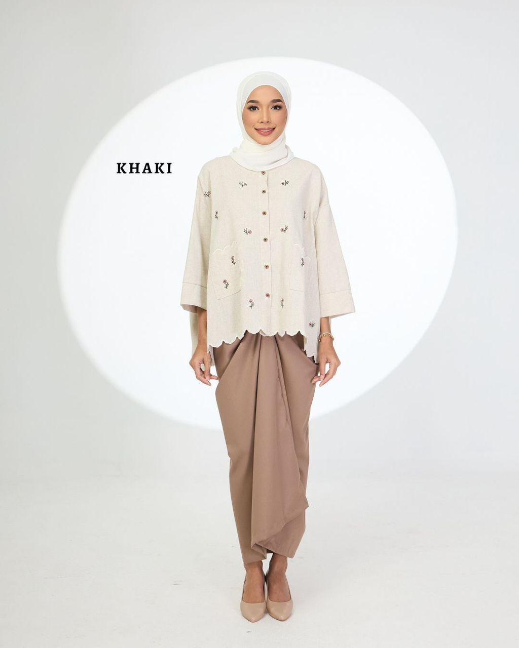 haura-wear-leia-skirt-set-sulam-embroidery-pario-klasik-tradisional-mini kebaya-fabrik eyelet-raya-muslimah-long-sleeve-baju-skirt-kain-perempuan-baju-sepasang (19)