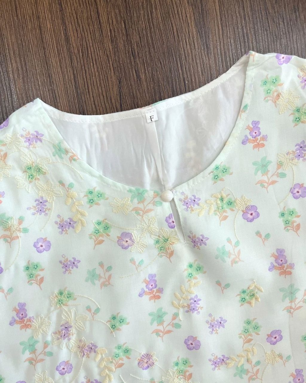haura-wear-farha-skirt-set-sulam-embroidery-pario-klasik-tradisional-mini kebaya-fabrik eyelet-raya-muslimah-long-sleeve-baju-skirt-kain-perempuan-baju-sepasang (13)