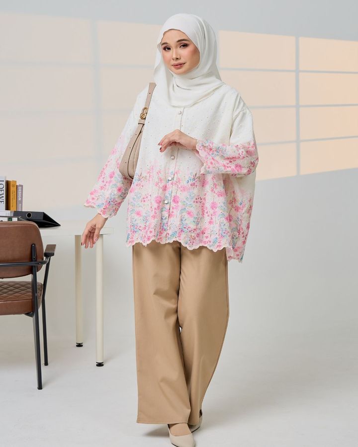 haura-wear-laira-blouse-lengan panjang-kemeja labuh-baju labuh-tunic-kaftan-midi-dress-blouse-shirt-long-sleeve-baju-muslimah-baju-perempuan-shirt-blouse-baju (12)