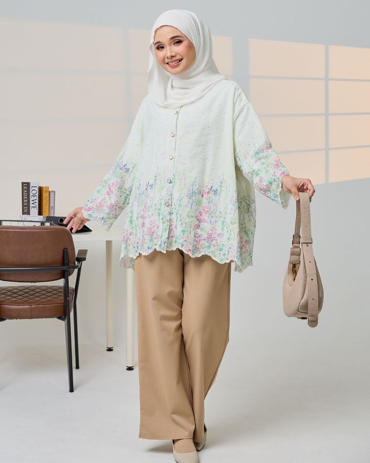 haura-wear-laira-blouse-lengan panjang-kemeja labuh-baju labuh-tunic-kaftan-midi-dress-blouse-shirt-long-sleeve-baju-muslimah-baju-perempuan-shirt-blouse-baju (14)