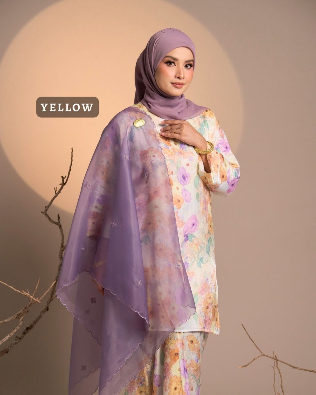 haura-wear-harum-skirt-set-sulam-embroidery-pario-klasik-tradisional-mini kebaya-fabrik eyelet-raya-muslimah-long-sleeve-baju-skirt-kain-perempuan-baju-sepasang (20)