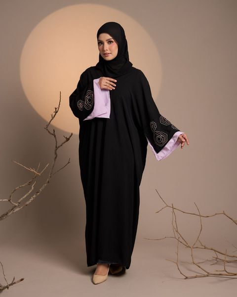 haura-wear-haneem-skirt-set-sulam-embroidery-pario-klasik-tradisional-mini kebaya-fabrik eyelet-raya-muslimah-long-sleeve-baju-skirt-kain-perempuan-baju-sepasang (1)