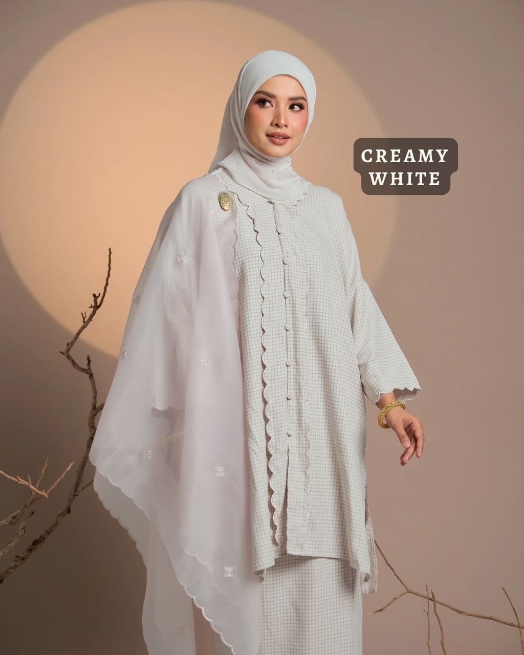 haura-wear-haya-skirt-set-sulam-embroidery-pario-klasik-tradisional-mini kebaya-fabrik eyelet-raya-muslimah-long-sleeve-baju-skirt-kain-perempuan-baju-sepasang (23)