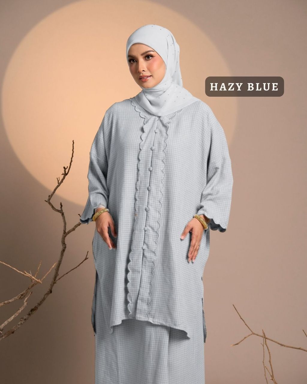 haura-wear-haya-skirt-set-sulam-embroidery-pario-klasik-tradisional-mini kebaya-fabrik eyelet-raya-muslimah-long-sleeve-baju-skirt-kain-perempuan-baju-sepasang (1)