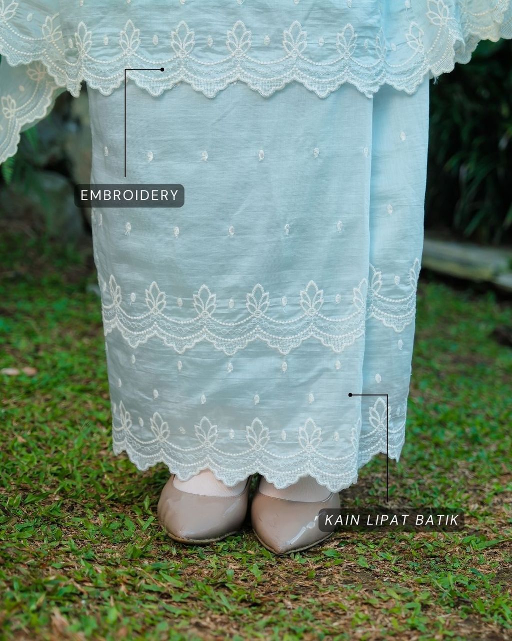 haura-wear-layna-skirt-set-sulam-embroidery-pario-klasik-tradisional-mini kebaya-fabrik eyelet-raya-muslimah-long-sleeve-baju-skirt-kain-perempuan-baju-sepasang (23)