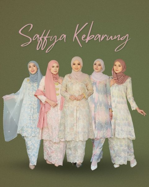 haura-wear-saffya-skirt-set-sulam-embroidery-pario-klasik-tradisional-mini kebaya-fabrik eyelet-raya-muslimah-long-sleeve-baju-skirt-kain-perempuan-baju-sepasang (17)