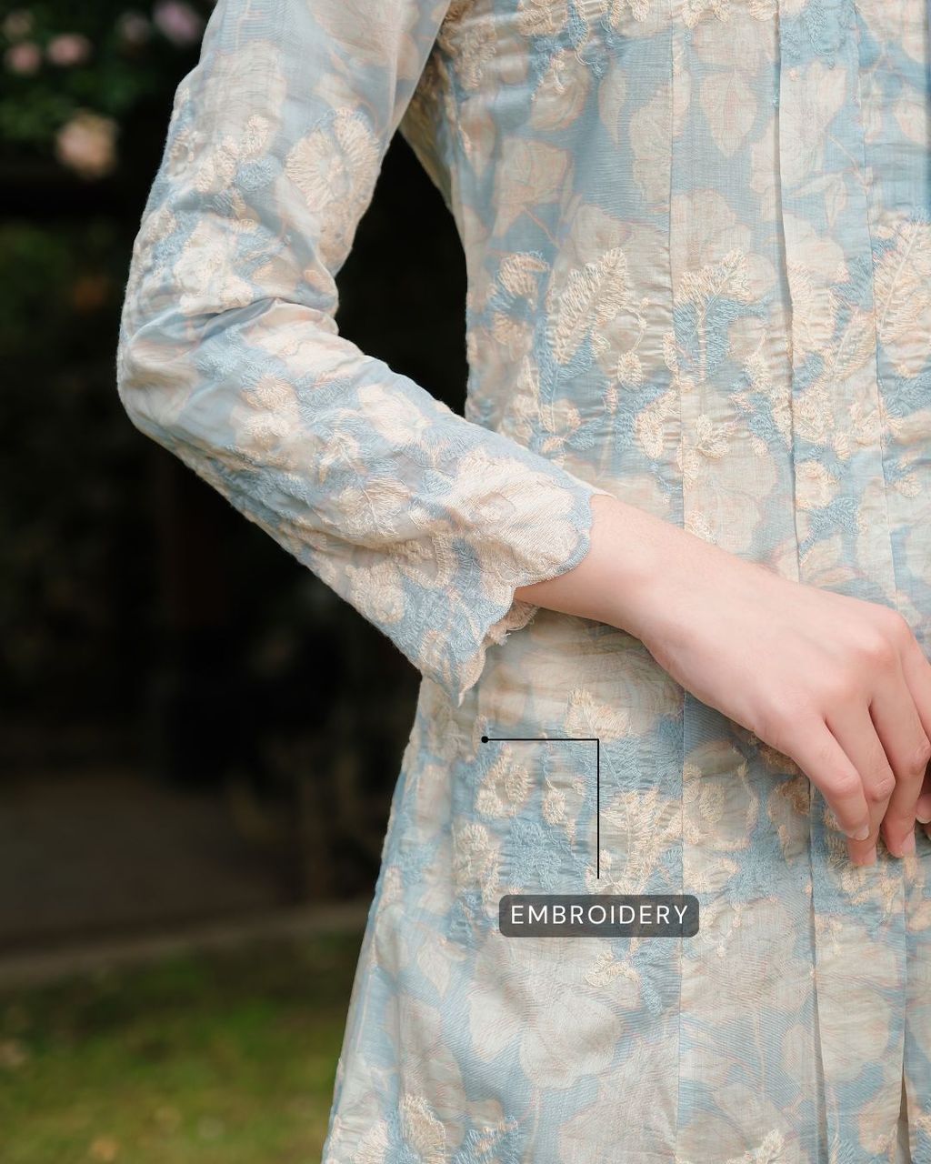 haura-wear-saffya-skirt-set-sulam-embroidery-pario-klasik-tradisional-mini kebaya-fabrik eyelet-raya-muslimah-long-sleeve-baju-skirt-kain-perempuan-baju-sepasang (23)